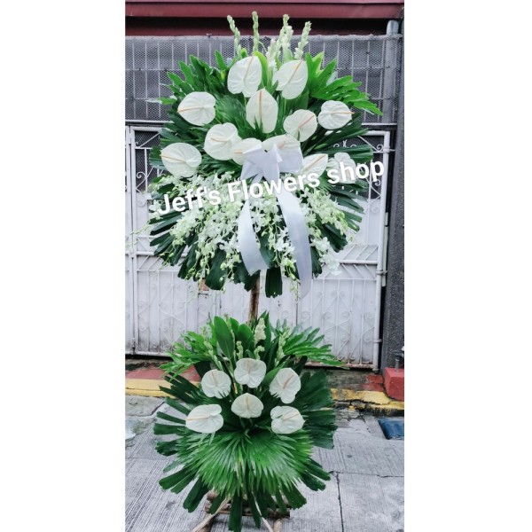 STANDEE FLOWERS Q10