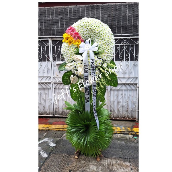 STANDEE FLOWERS Q13